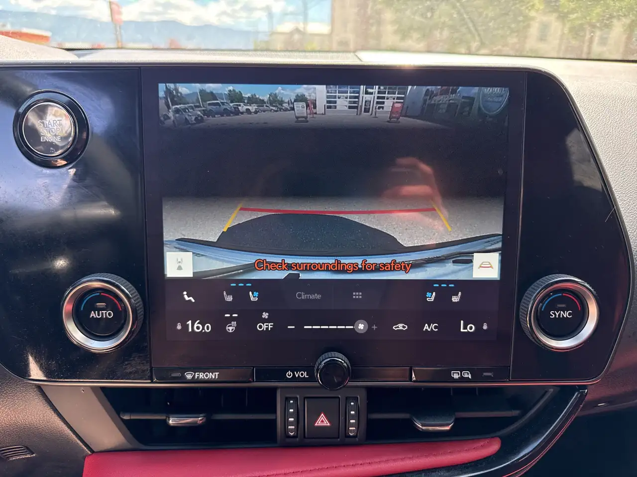 Lexus NX снимка Lexus NX