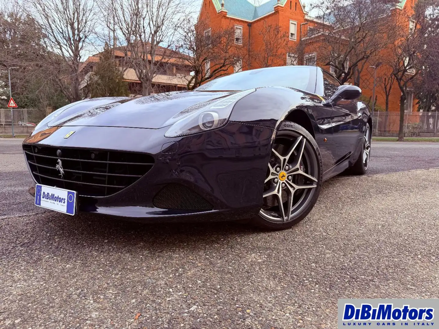 Ferrari California T BLU POZZI INTERNO NERO FULL FULL! Blau - 1