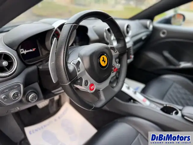 Ferrari California view 11