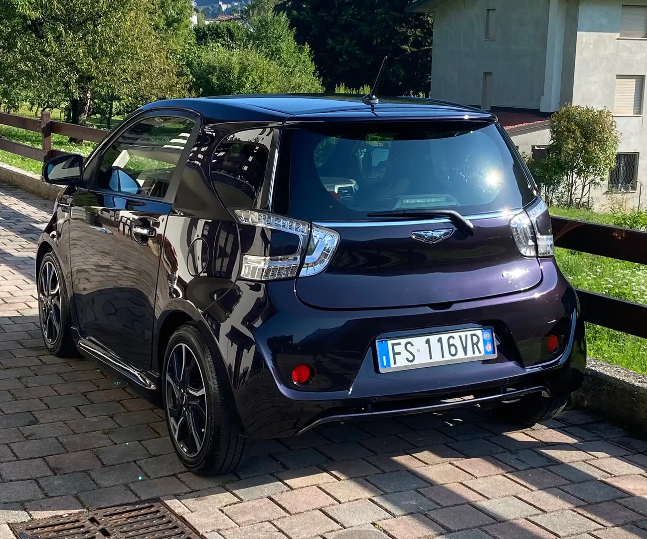 Toyota iQ iQ 1.3 Executive s Lilla - 2