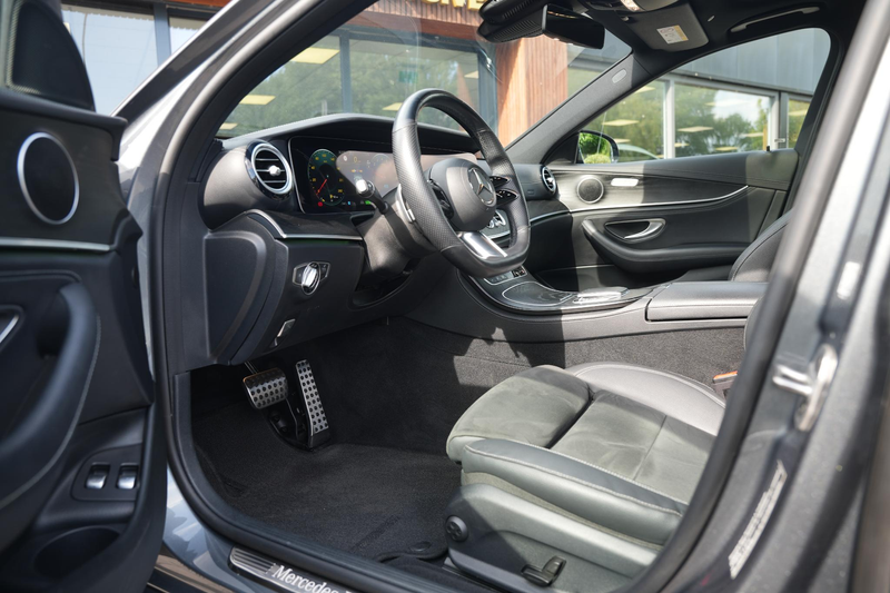 Mercedes-Benz E 300 e AMG Line AMG Panoramadak Adapt. Cruise Facelift — photo 6