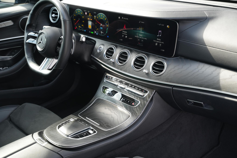 Mercedes-Benz E 300 e AMG Line AMG Panoramadak Adapt. Cruise Facelift — photo 20
