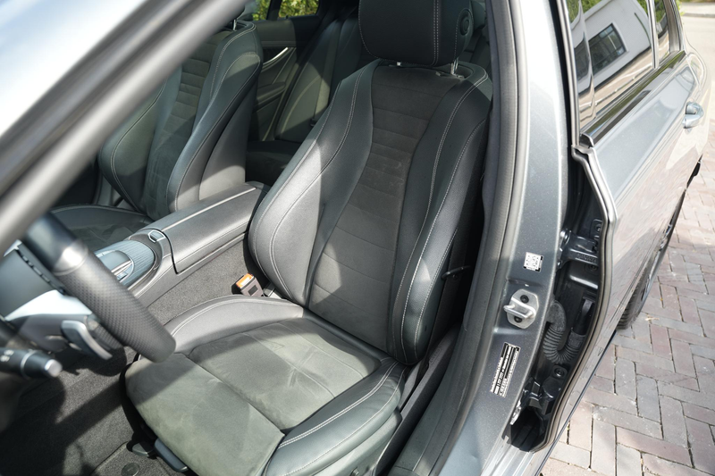 Mercedes-Benz E 300 e AMG Line AMG Panoramadak Adapt. Cruise Facelift — photo 17