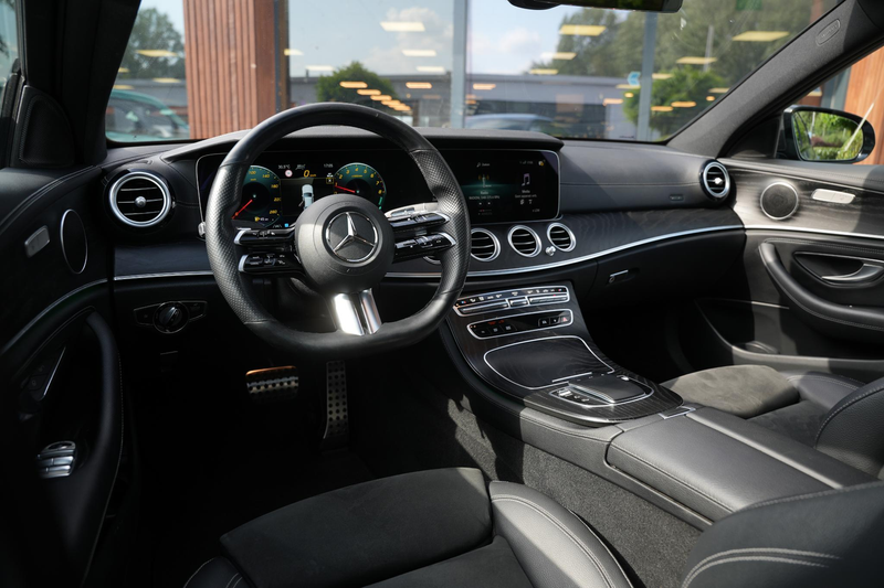 Mercedes-Benz E 300 e AMG Line AMG Panoramadak Adapt. Cruise Facelift — photo 2