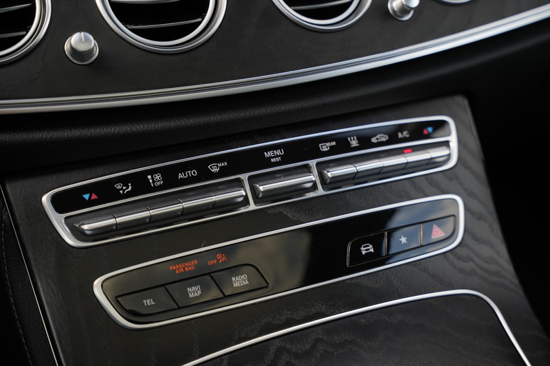 Mercedes-Benz E 300 e AMG Line AMG Panoramadak Adapt. Cruise Facelift — photo 23