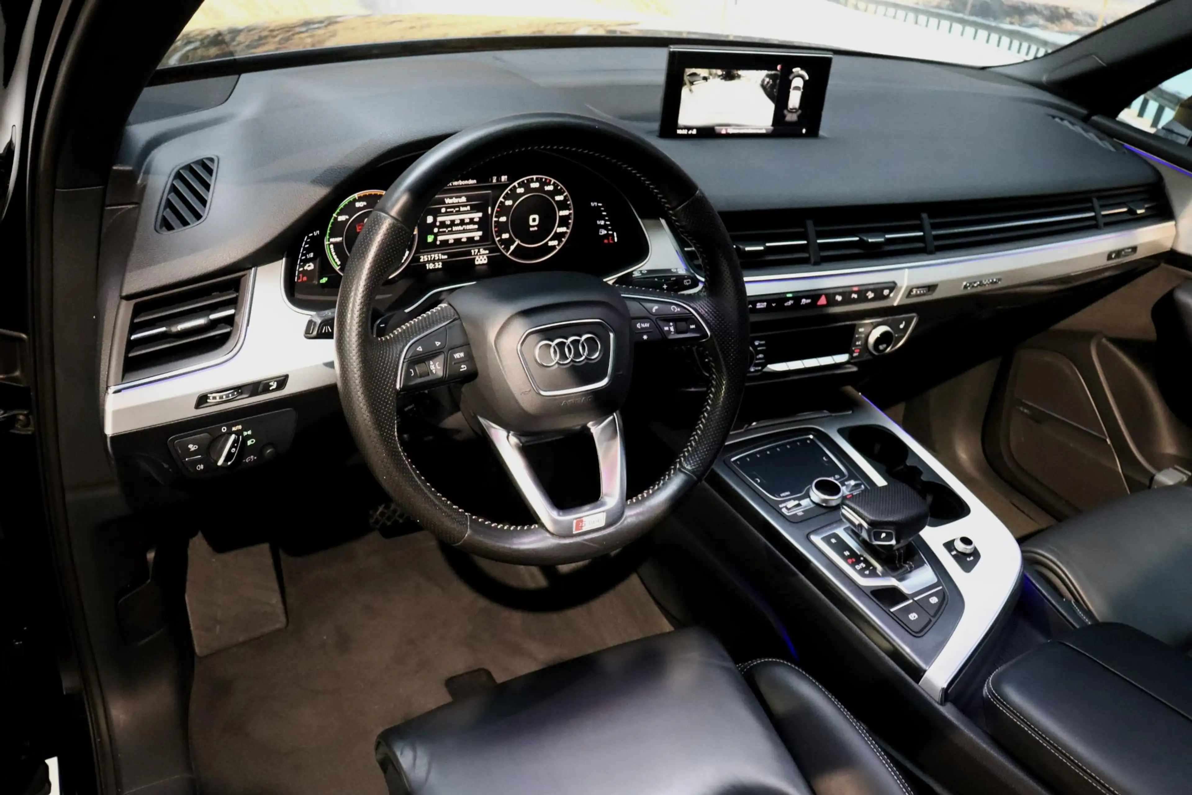 Audi Q7 e-tron 3.0 TDI Q Sport PANO|TrkHK|NL|MATRIX — photo 10