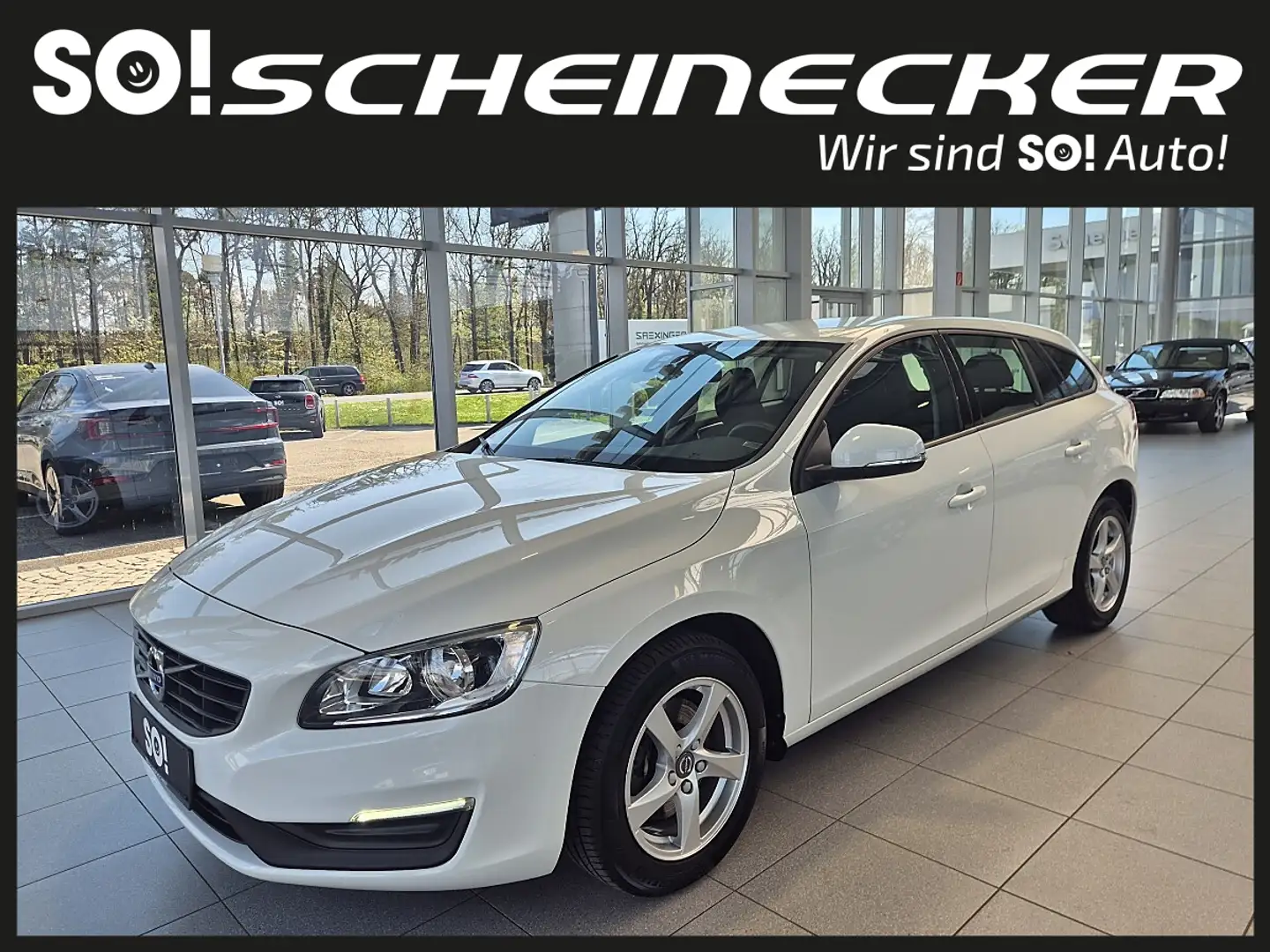 Volvo V60 D3 Kinetic Weiß - 2