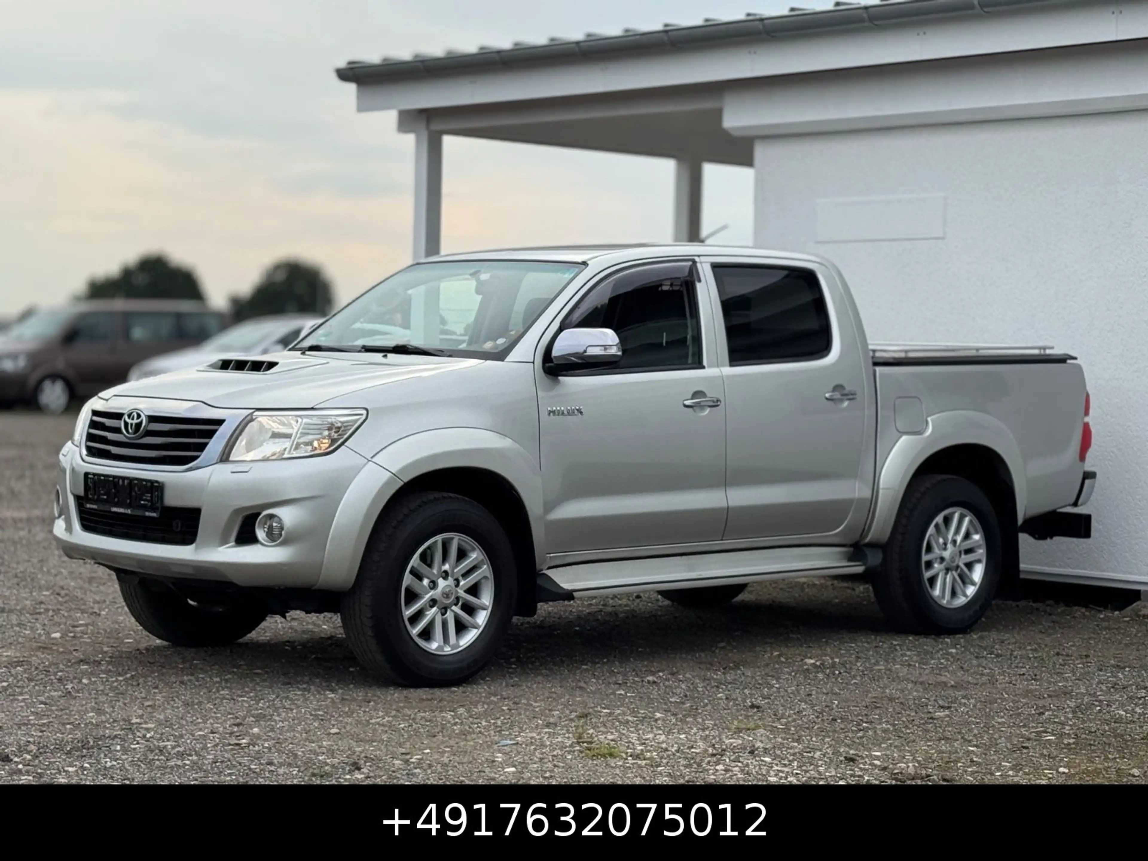 Toyota Hilux Double Cab 4x4 Manual Klimaaut. Shz SR5 — photo 3