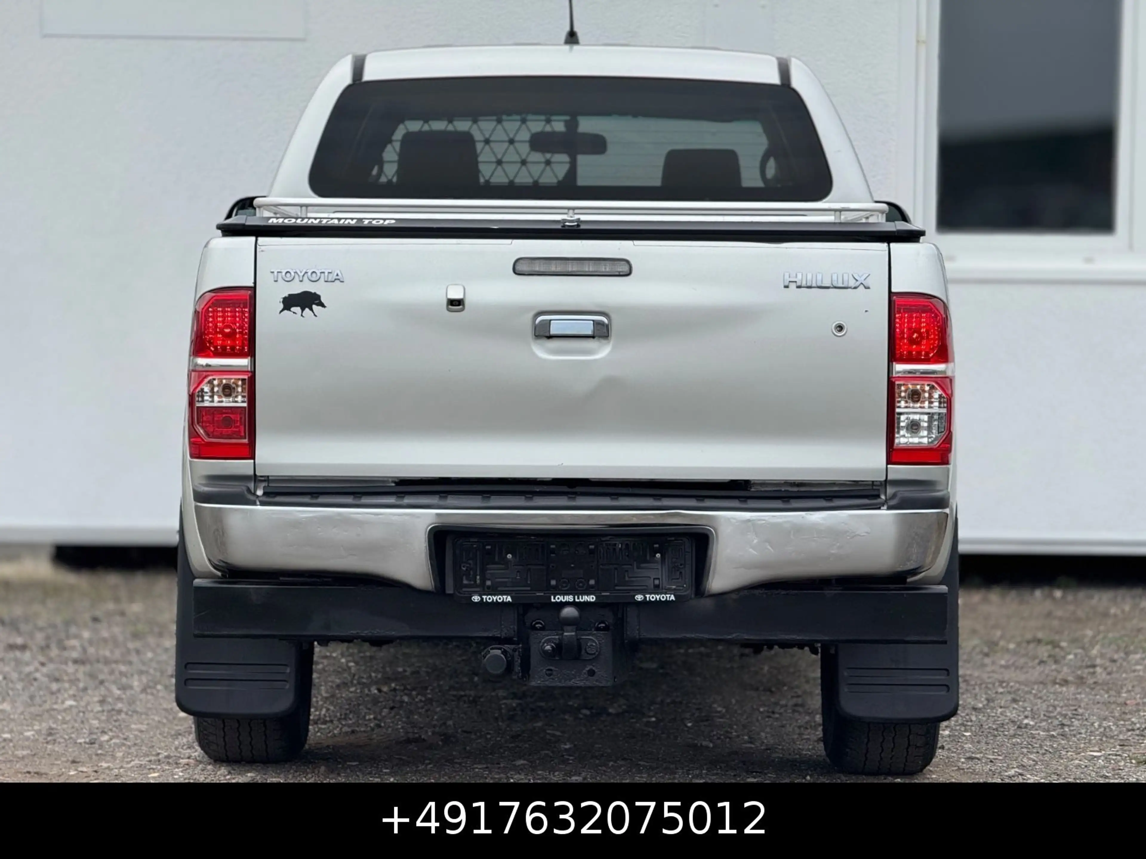 Toyota Hilux Double Cab 4x4 Manual Klimaaut. Shz SR5 — photo 11
