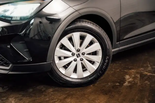 Seat Arona view 5
