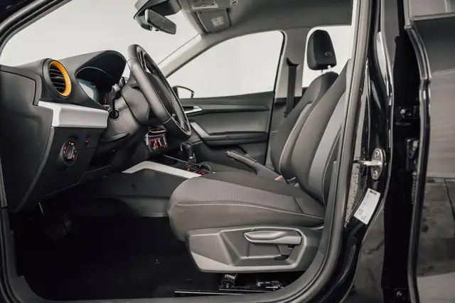 Seat Arona view 12