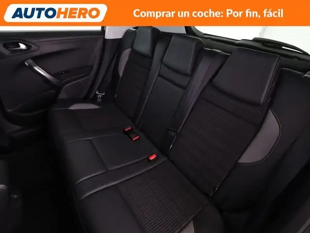 Peugeot 2008 view 15