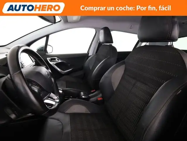 Peugeot 2008 view 11