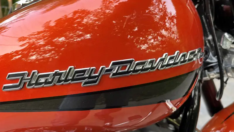 Harley-Davidson Sport Glide - foto 4