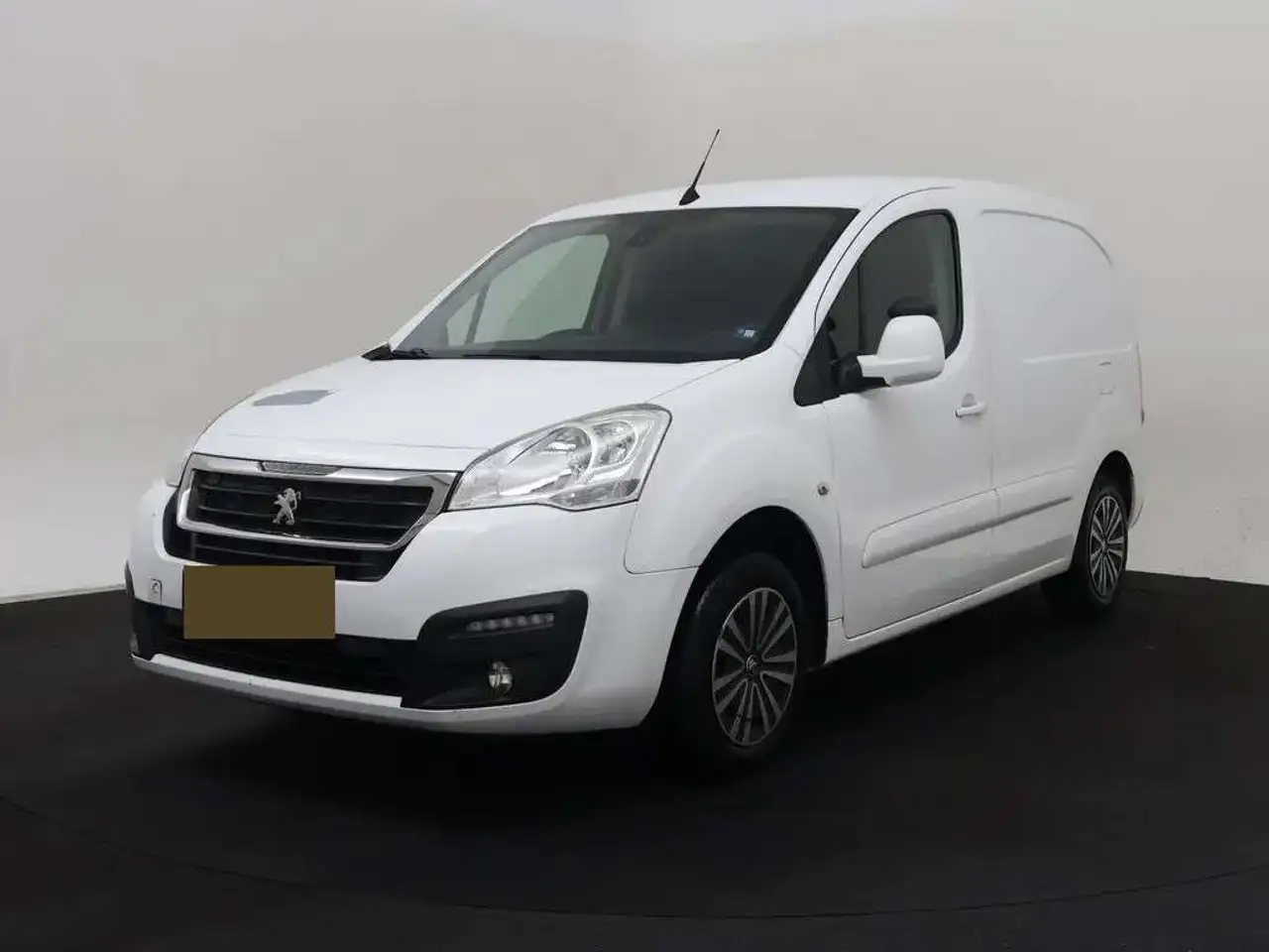 Peugeot Partner 120 1.6 BlueHDi 100 L1 XT S\\u0026S (Bes