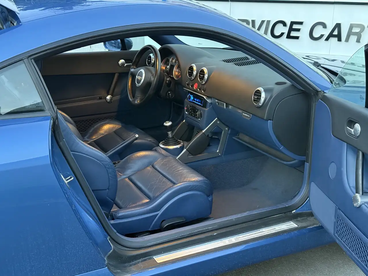 Audi TT 1.8T Quattro, foto 11