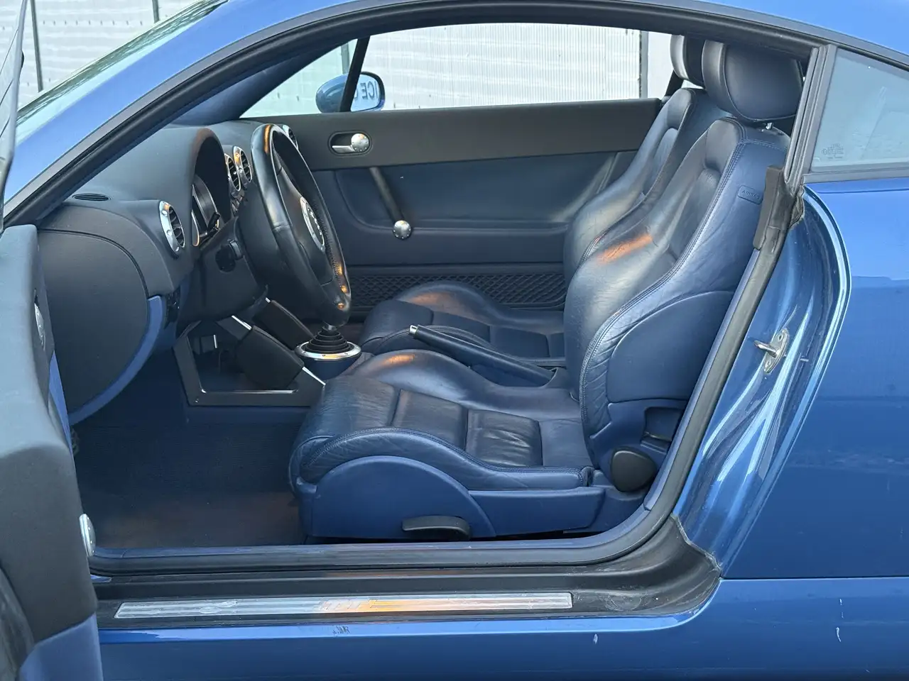 Audi TT 1.8T Quattro, foto 6
