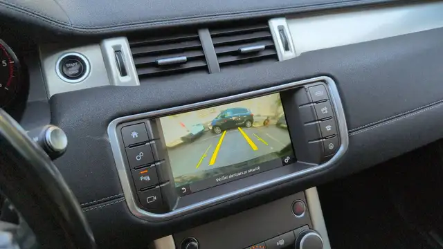Land Rover Range Rover Evoque view 13