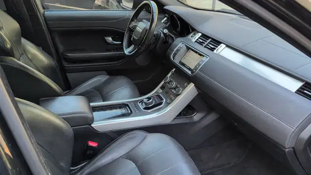 Land Rover Range Rover Evoque view 10