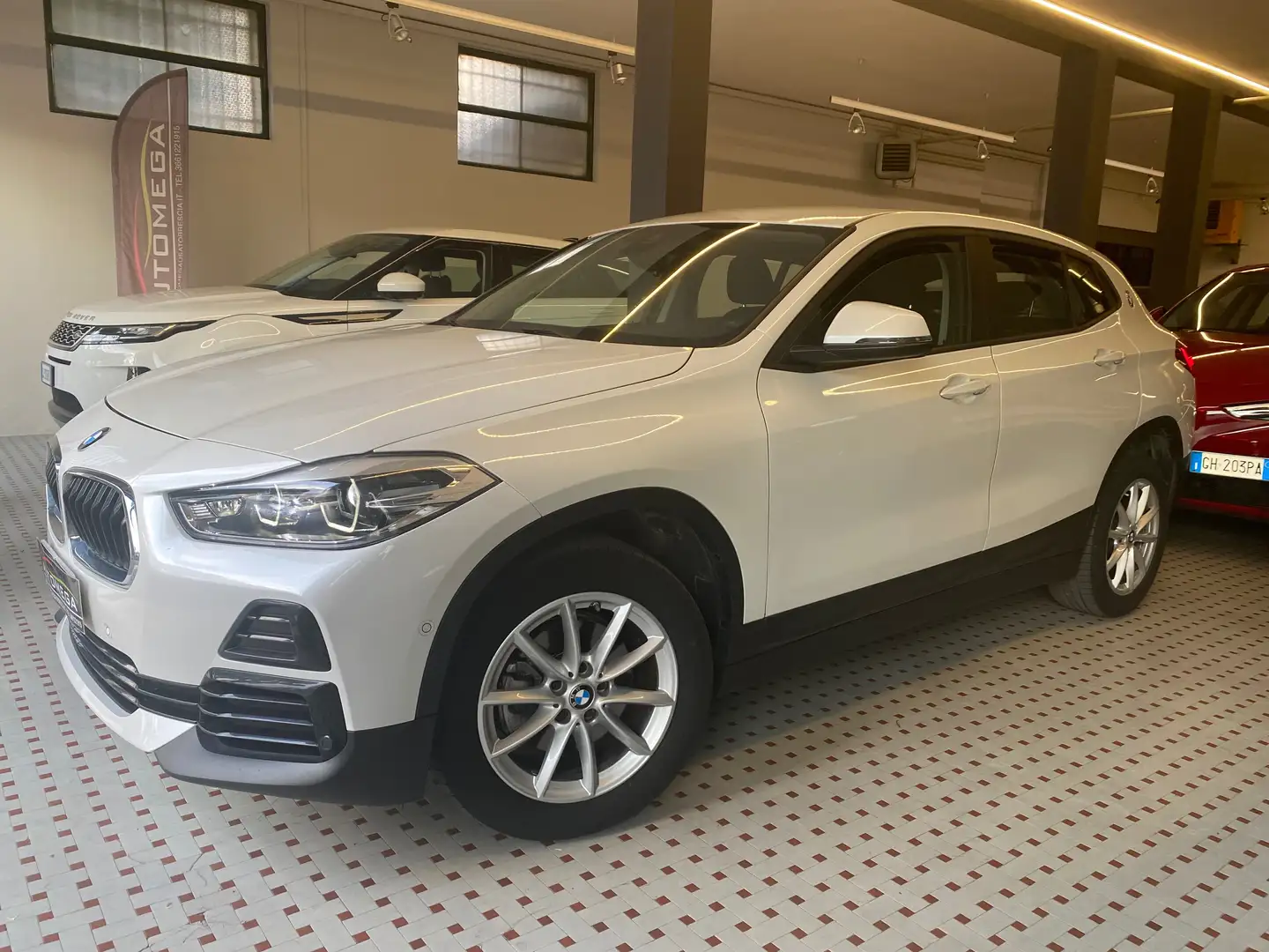 BMW X2 sdrive18d Aziendale 150cv Bianco - 1