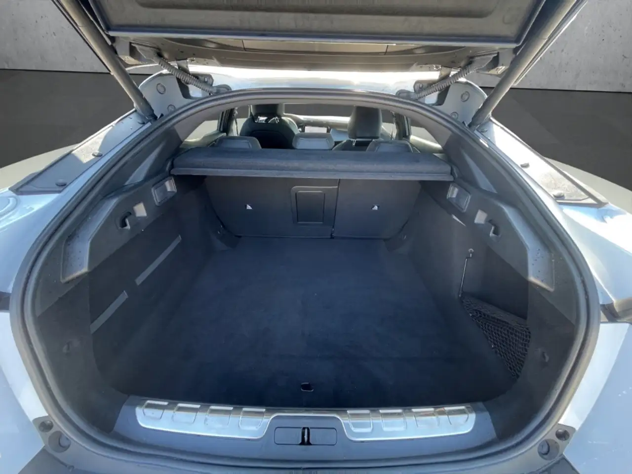 Peugeot 408 GT PT 130 EAT8 PANO LED Navi Memory Sitze Soundsys, миниатюра 7