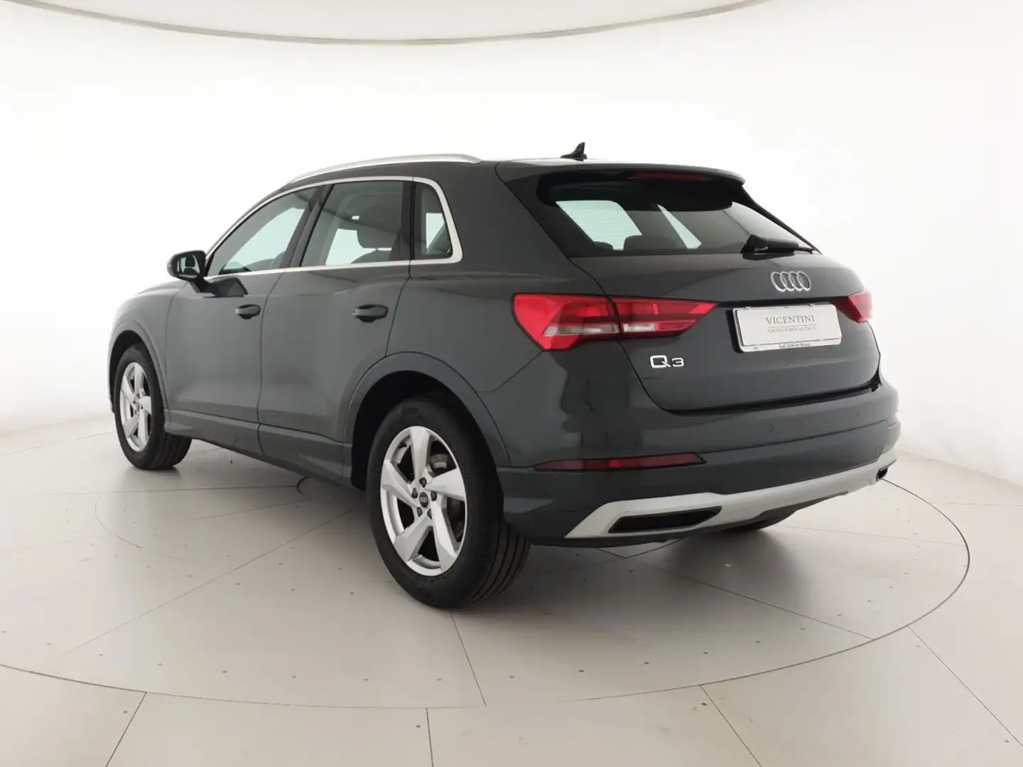 Audi Q3 35TDI 150CV S tronic Business Advanced Grigio - 2