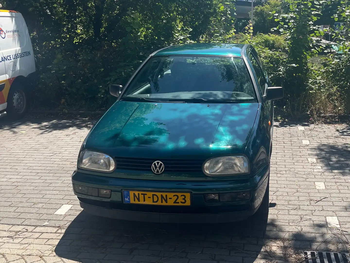 Volkswagen Golf GOLF CL 55 KW AUT E2 Vert - 2