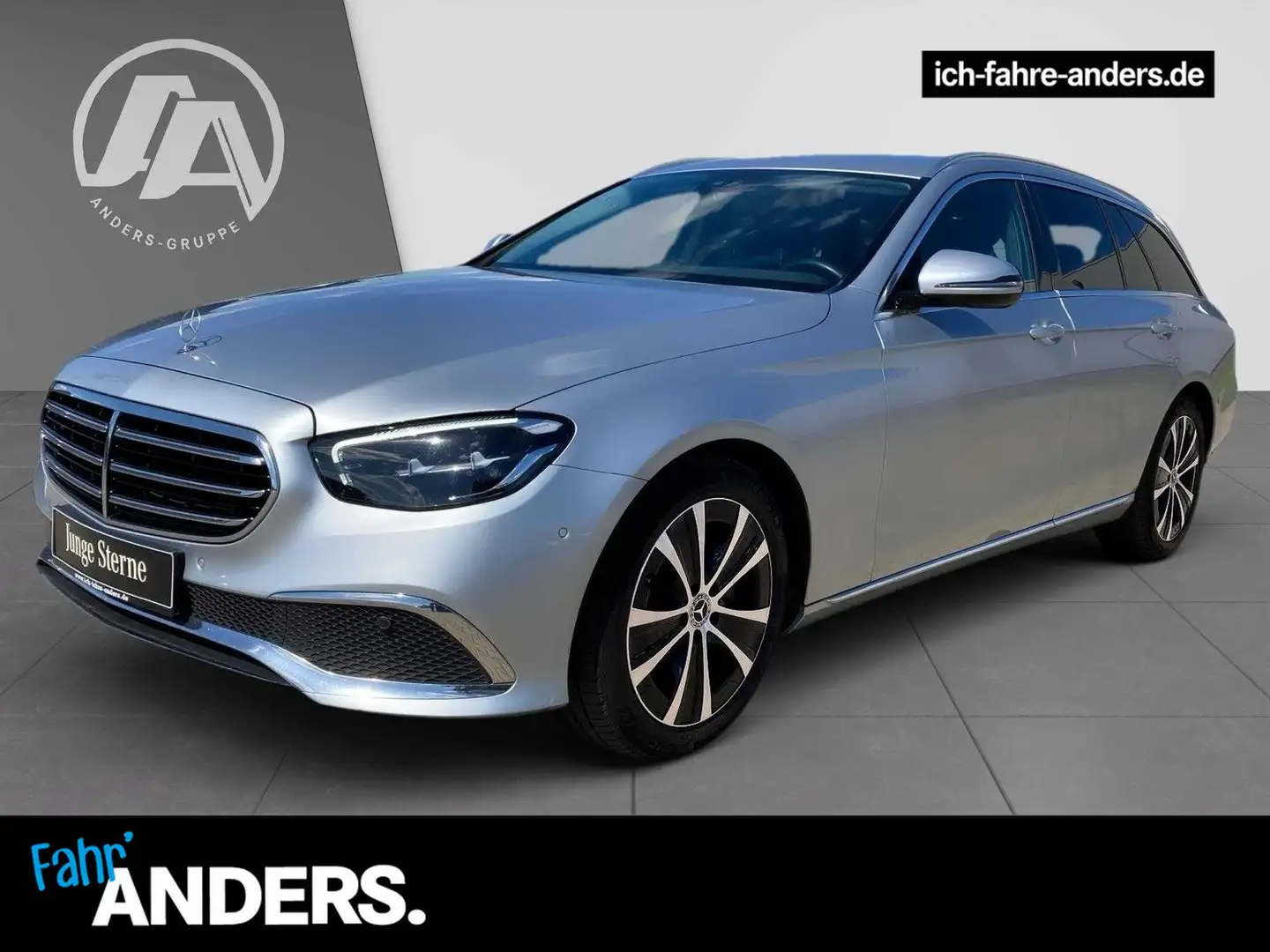 Mercedes-Benz E 220 d 4M T Exclusive+MBUX+AHK+SHZ+LED+Kam+EASY Silber - 1