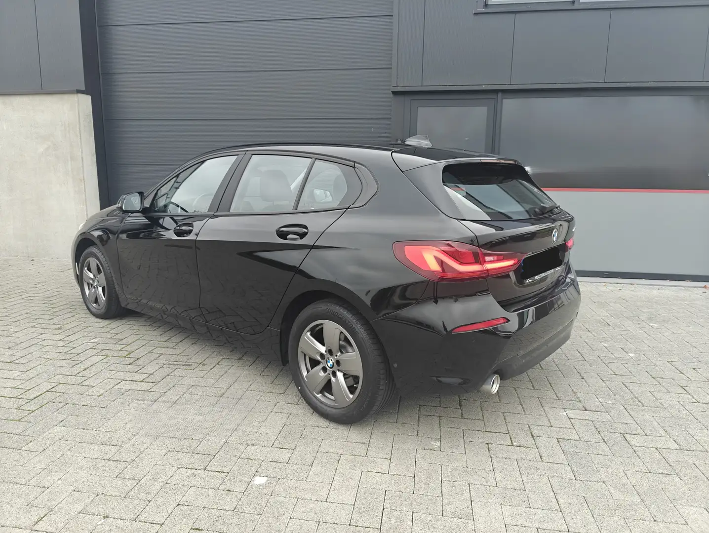 BMW 116 116i LED, CARPLAY,LEDER,ZETELVERW, PDC,DIG COCKPIT Noir - 2