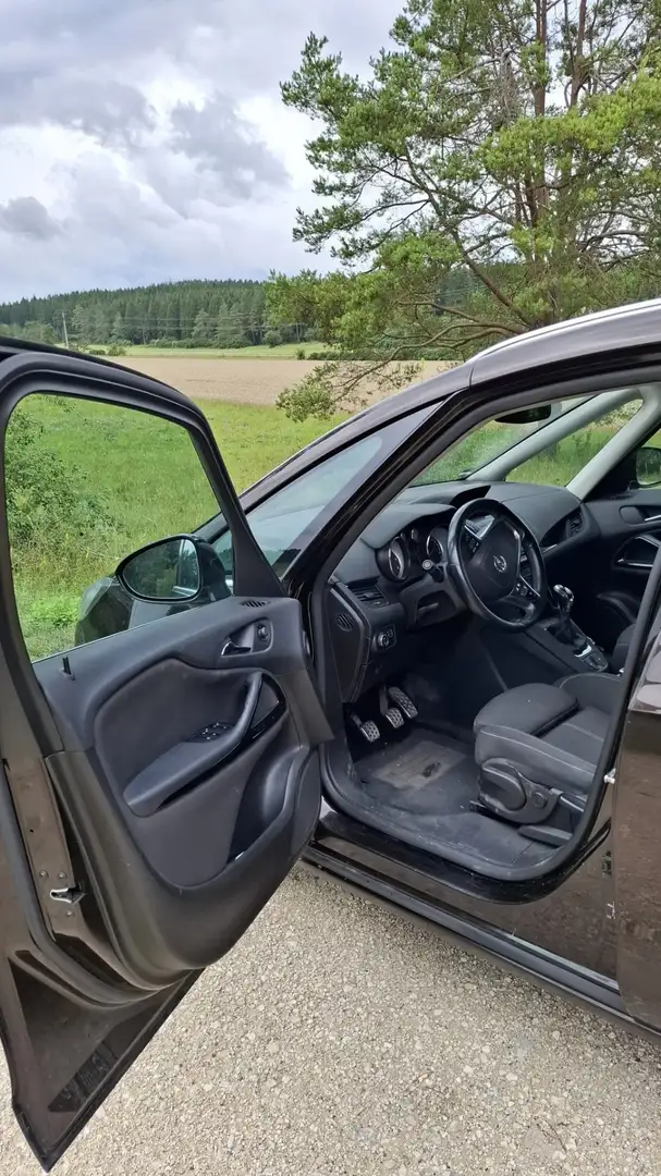 Opel Zafira Tourer Zafira Diesel 2.0 CDTI Sport Braun - 2