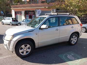 Grand Vitara 1.9 ddis Executive 5P