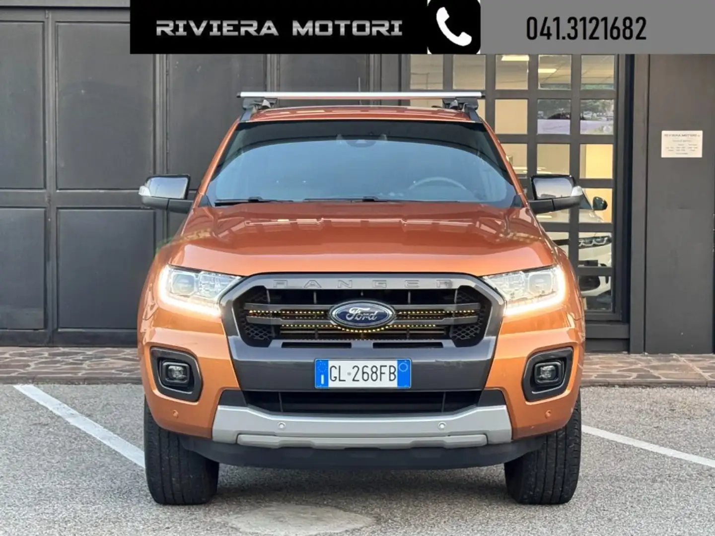 Ford Ranger 2.0 aut. 213 CV DC Wildtrak 5 posti IVA COMPRESA Orange - 2