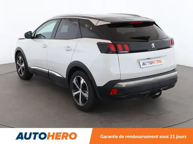 Peugeot 3008 view 4