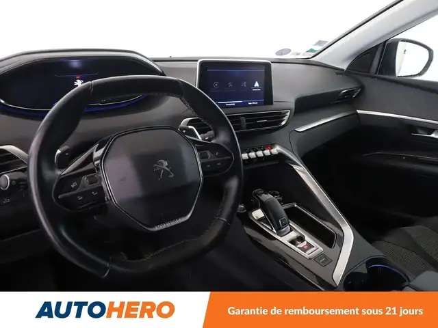 Peugeot 3008 view 11