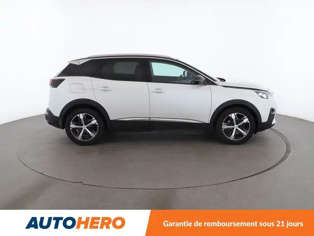 Peugeot 3008 view 7