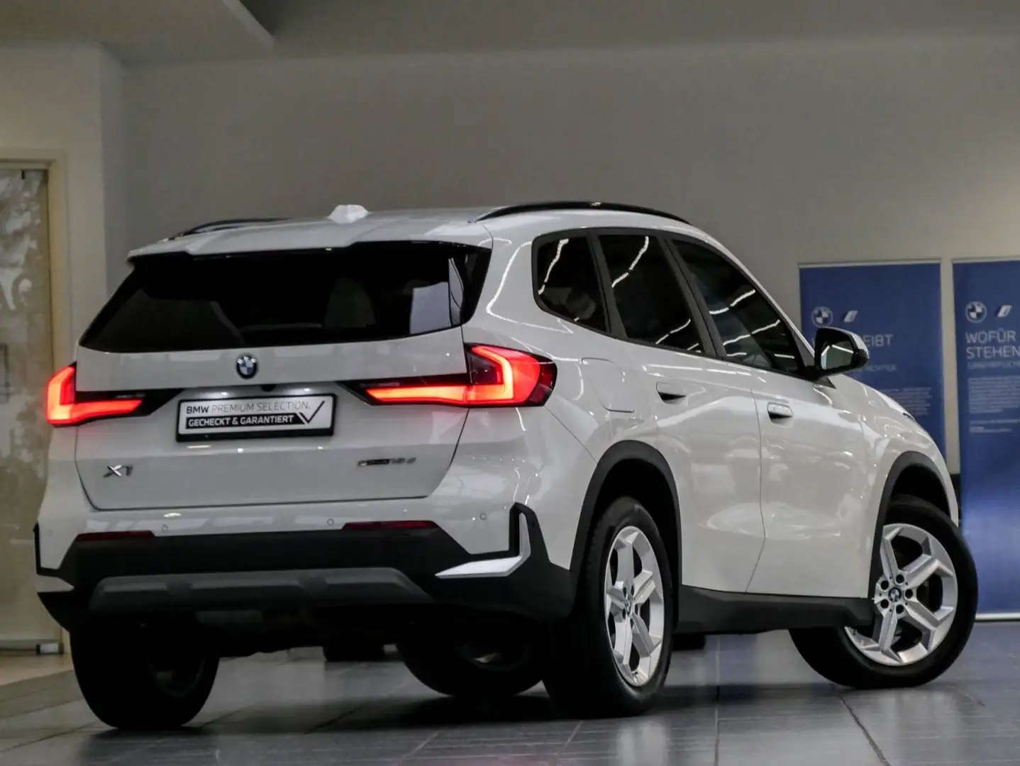 BMW X1 sDrive18d ADAPT.LED+PA+SHZ+KOMFORTZG Blanco - 2