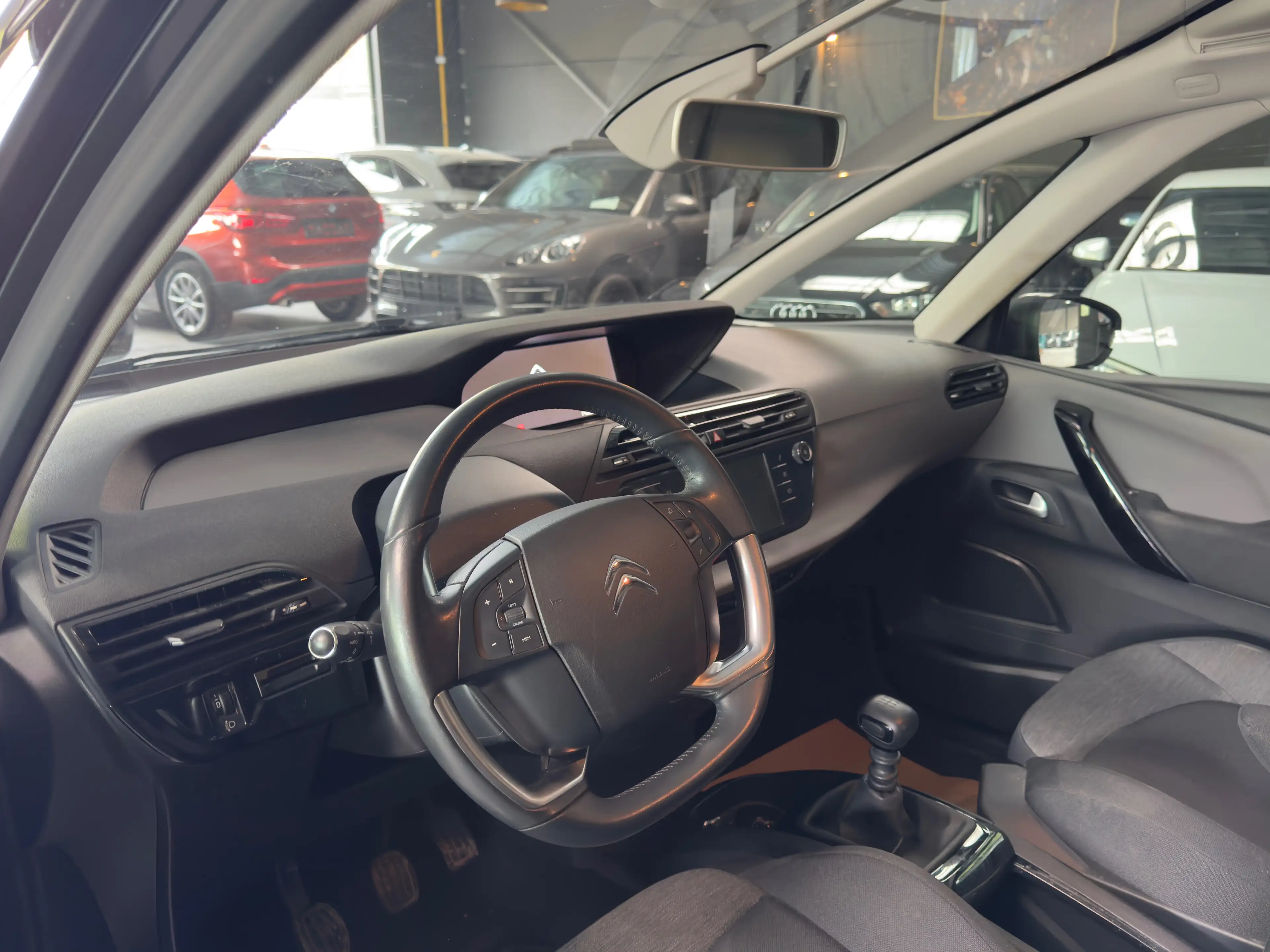 Citroen C4 SpaceTourer C4 Spacetourer 1.2Feel S/12 MOIS DE GARANTIE — photo 10