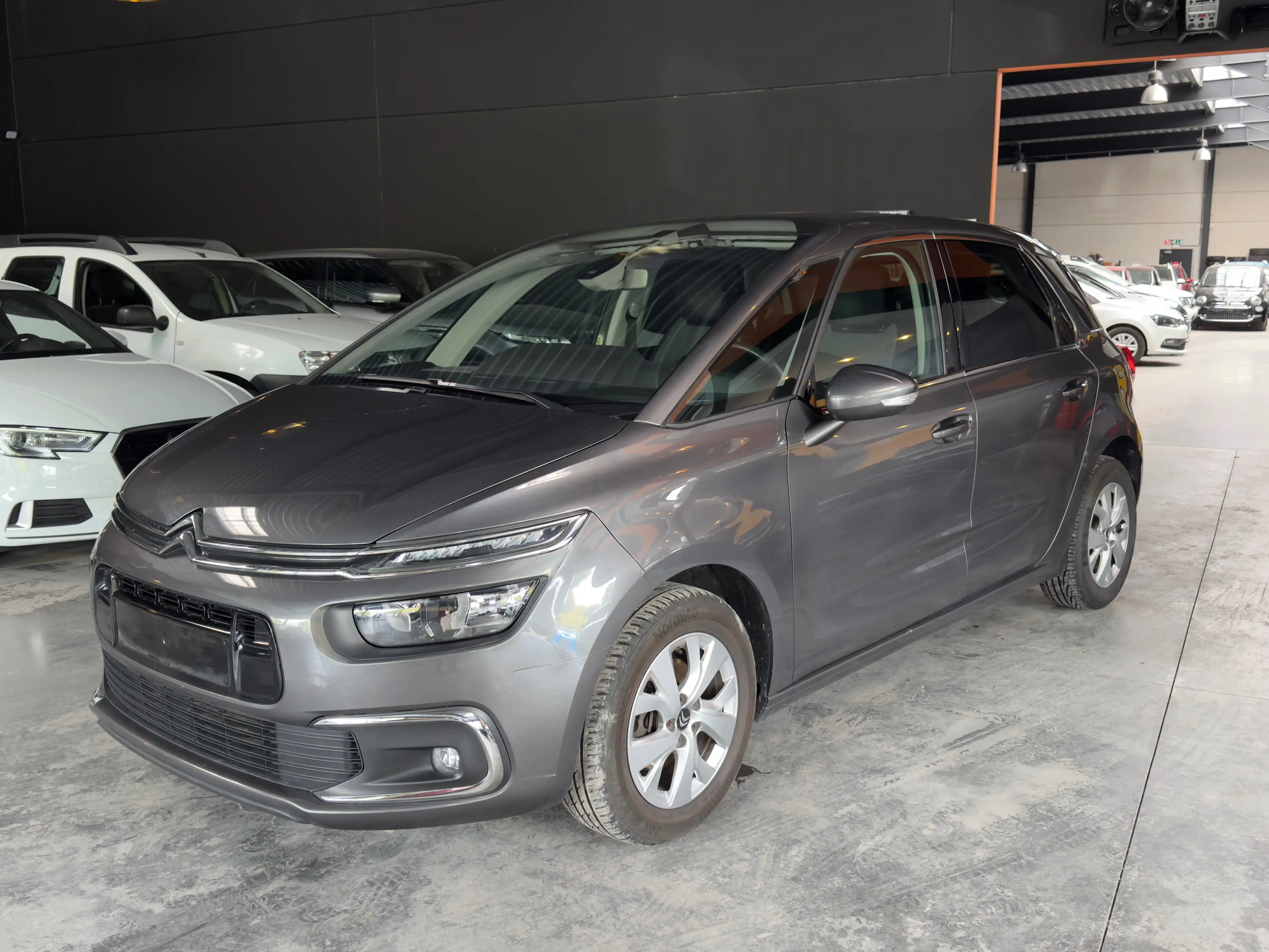 Citroen C4 SpaceTourer C4 Spacetourer 1.2Feel S/12 MOIS DE GARANTIE — photo 3
