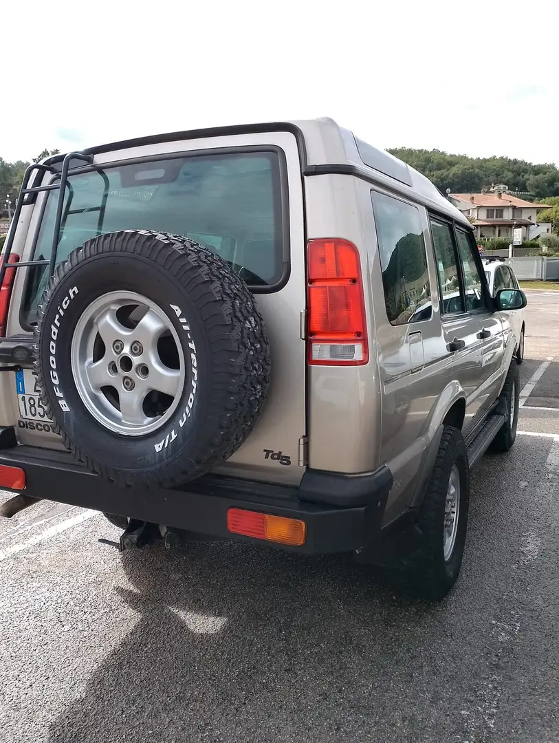Land Rover Discovery Discovery 5p 2.5 td5 Luxury Bronzo - 2