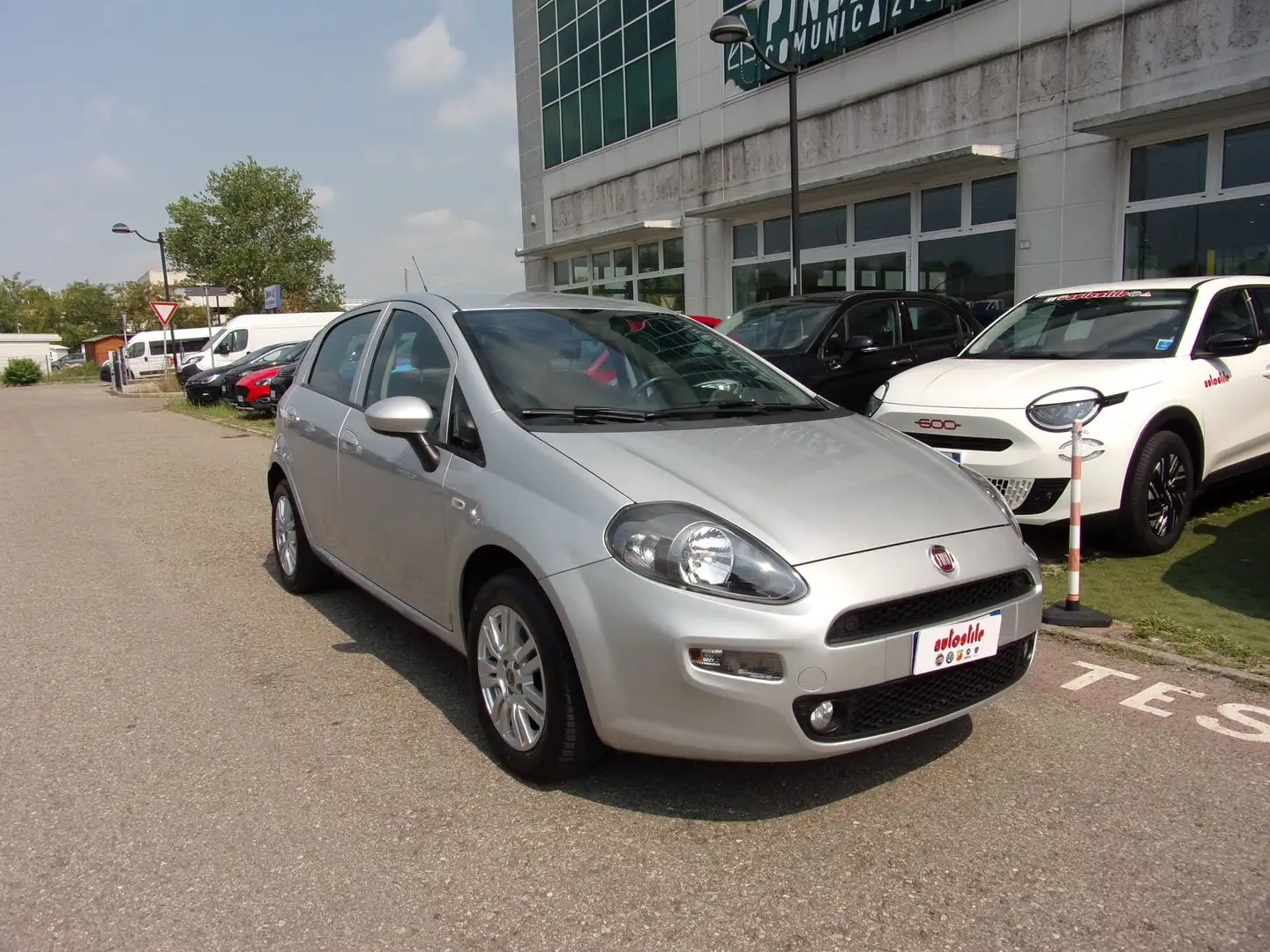 Fiat Punto Punto 1.4 8V 5 porte Easypower Lounge Сірий - 1
