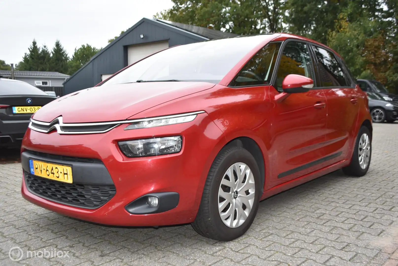 Citroen C4 Picasso 1.6 BlueHDi Limited edition Rood - 2