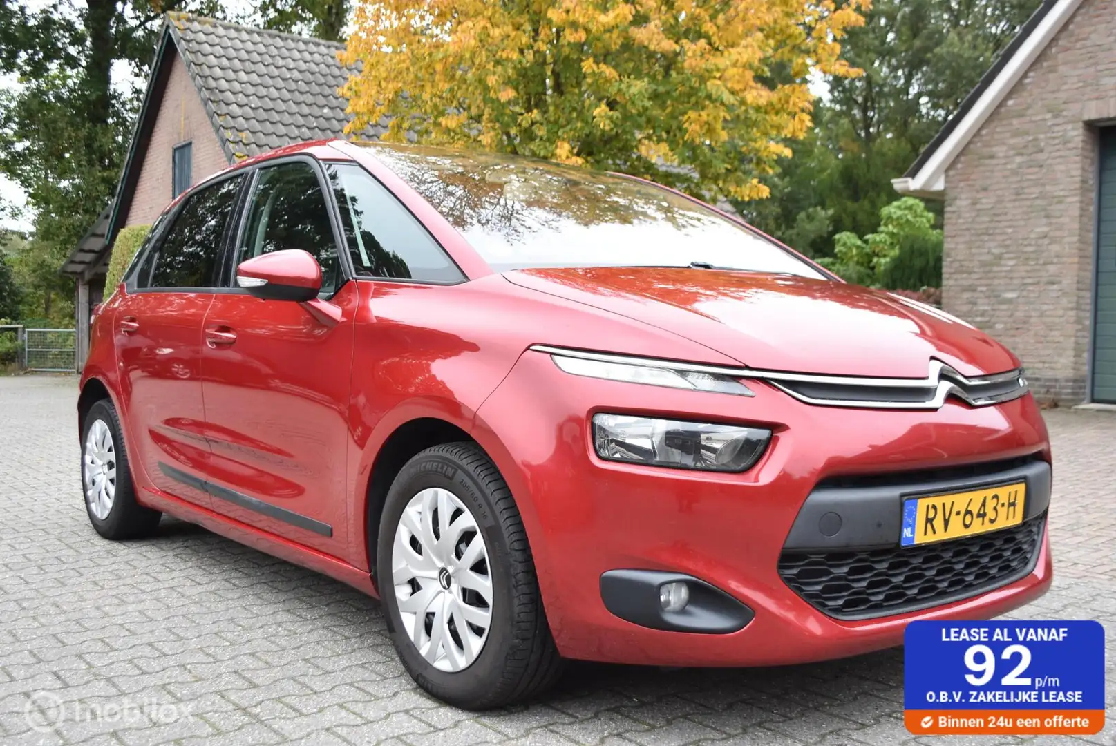 Citroen C4 Picasso 1.6 BlueHDi Limited edition Rood - 1