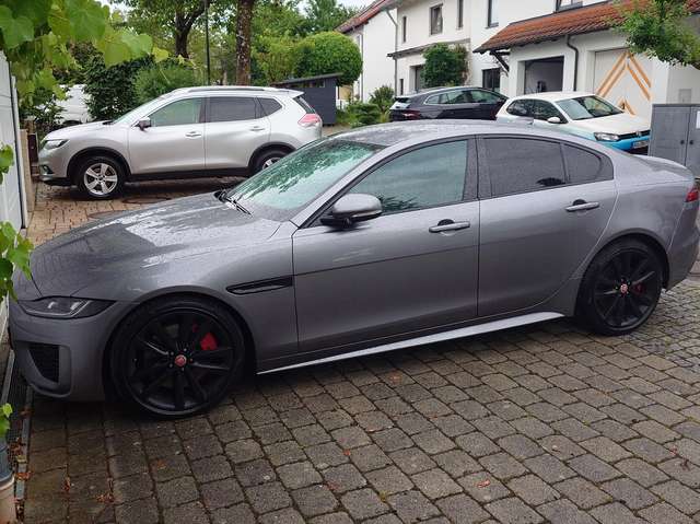 Imagine Jaguar XE XE P250 Aut. R-Dynamic SE