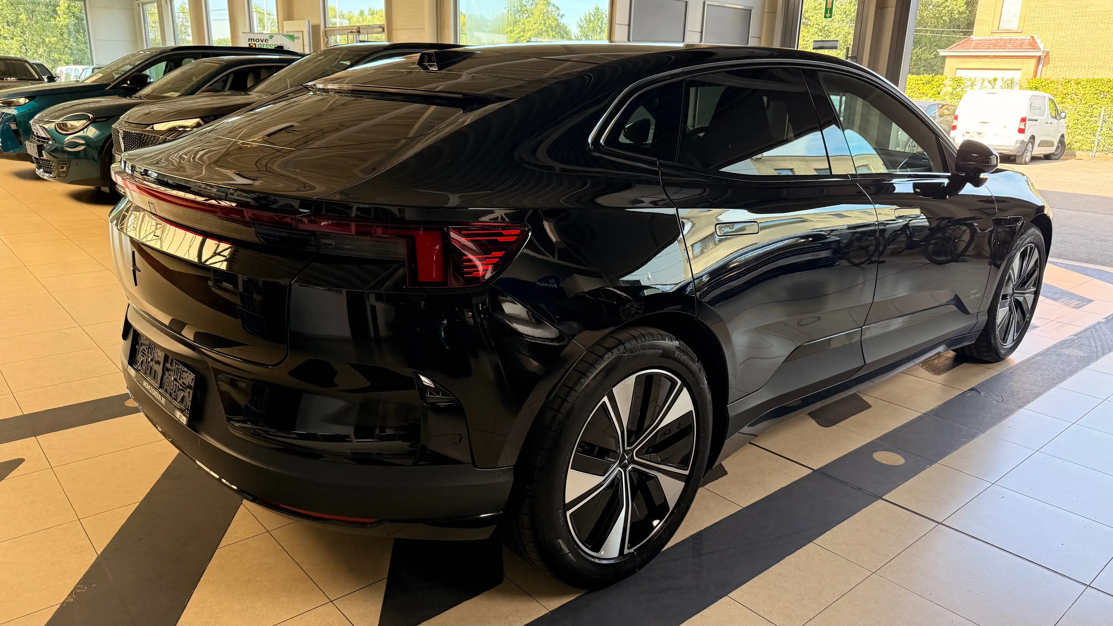 Polestar 4 Polestar 4 100 kWh Long Range Single Motor Primé Pack MY26 — photo 4