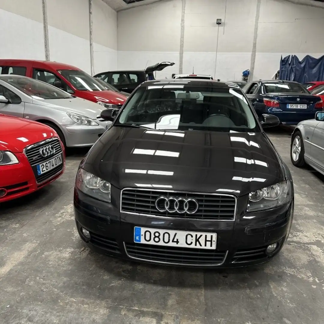 Audi A3 2.0TDI Ambition Noir - 2