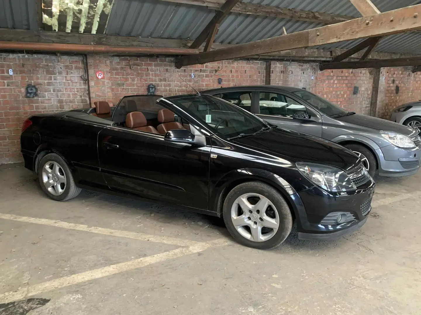 Opel Astra Twin Top 1.9 CDTI Cosmo - 1