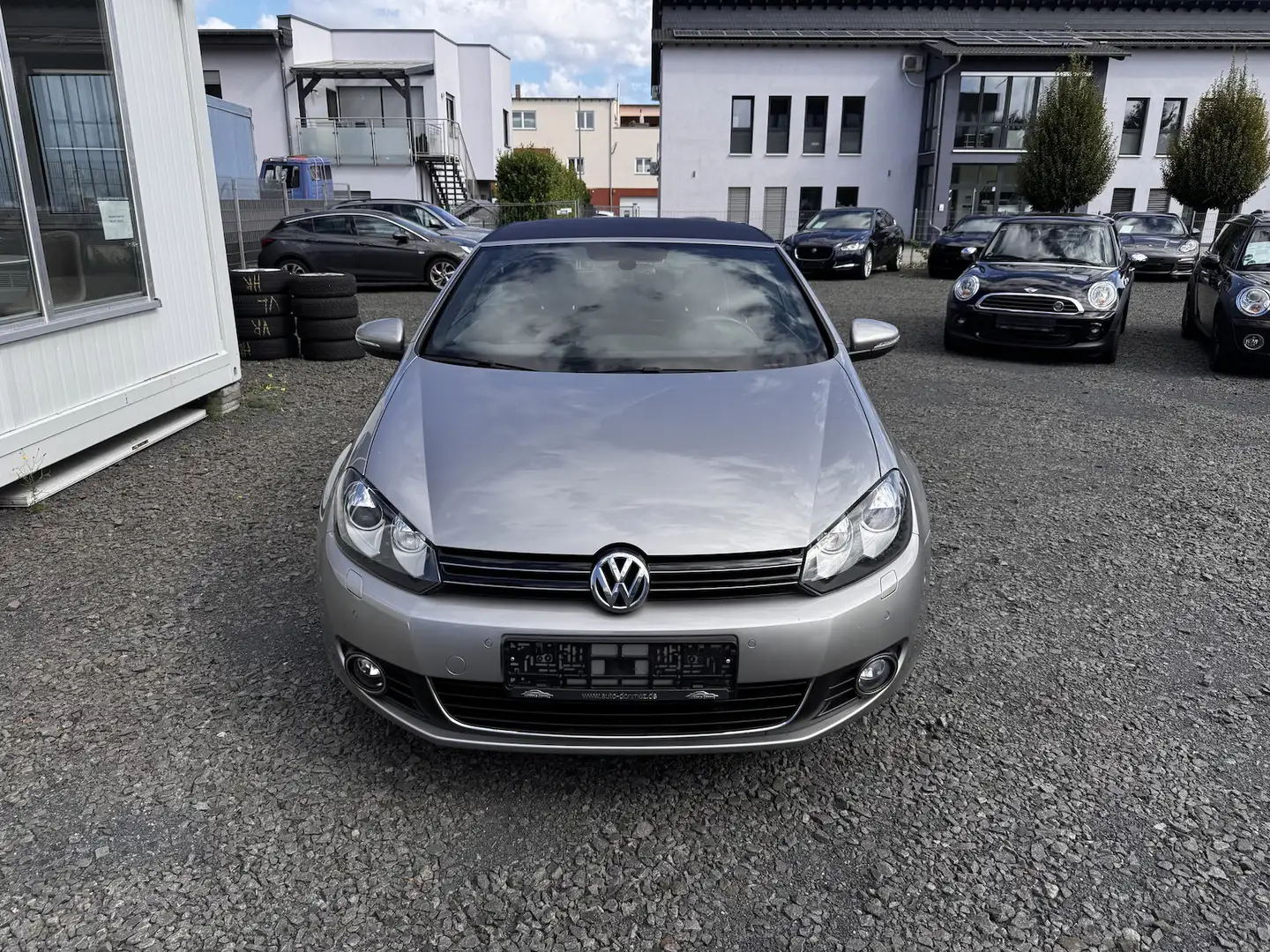 Volkswagen Golf Cabriolet 2.0 TDI AUTOM. BI-XEN VERDECK NEU Grau - 2
