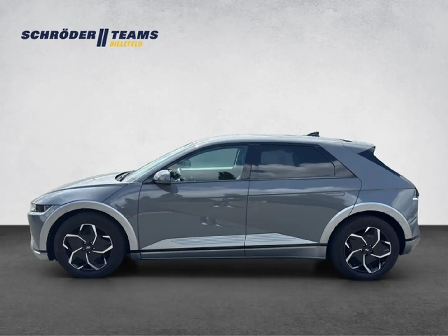 Hyundai IONIQ 6 5 Elektro 72,kWh Techniq AHK/NAVI/LED Grau - 2