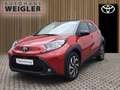 Toyota Aygo X 5-Türer Teamplayer 5-Gang*Klima*Kamera* Rouge - thumbnail 1