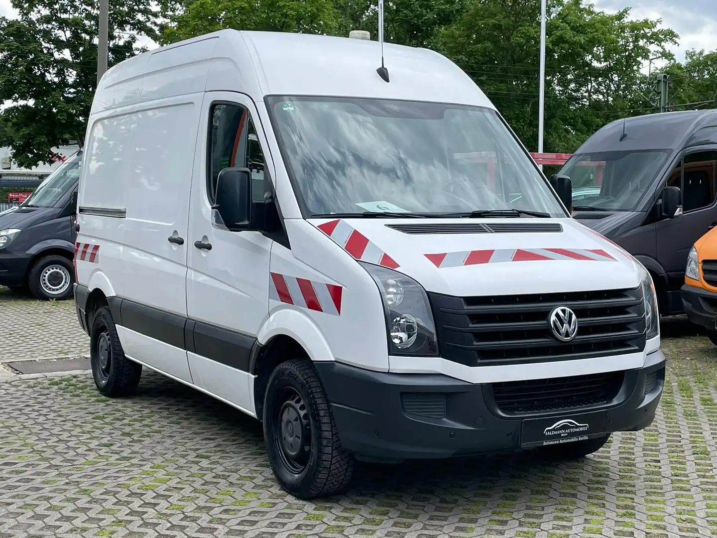 Volkswagen Crafter 2.0 TDI//Hochdach//PDC//2.Hand//AHK//TOP Weiß - 2